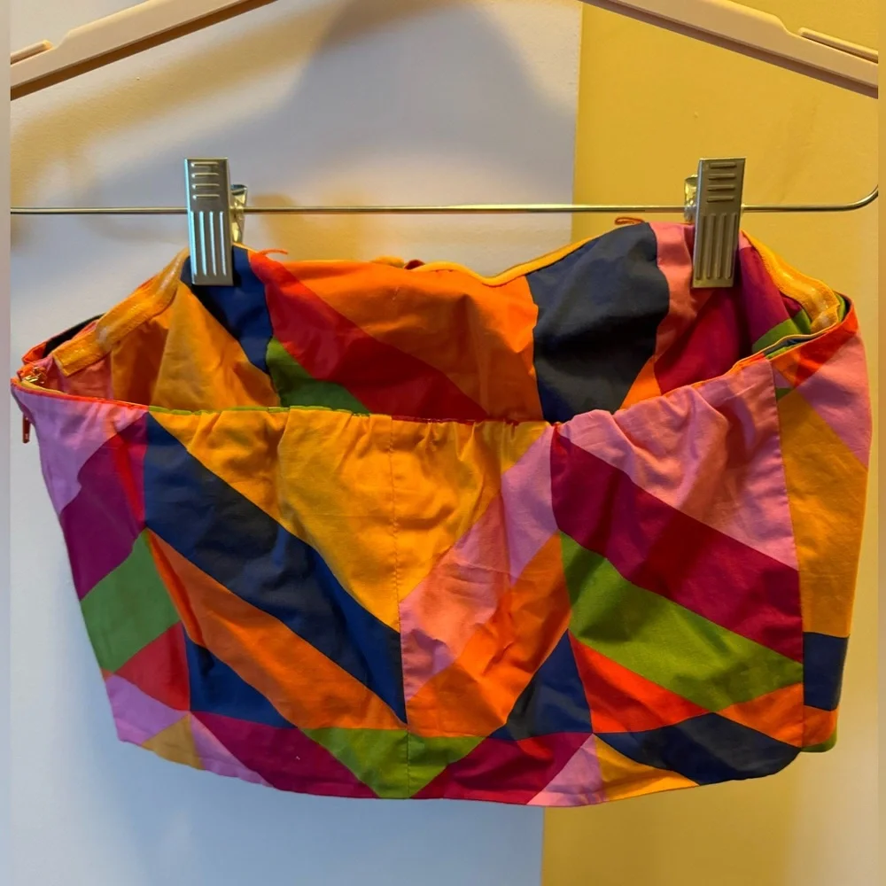 FARM Rio Multicolor Geometric Crop Top - Picture 6 of 8